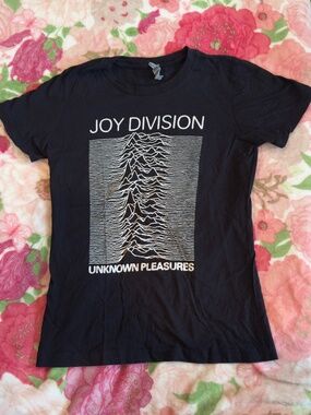 Joy Division Unknown Pleasures 1979 Vintage Band Tee | Black | Small